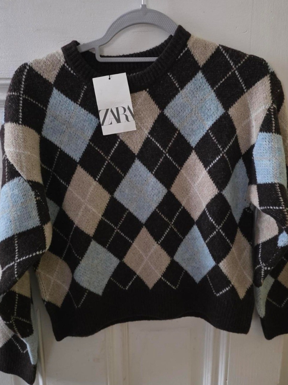ZARA Black, Light Blue & Cream Argyle Knit Sweater